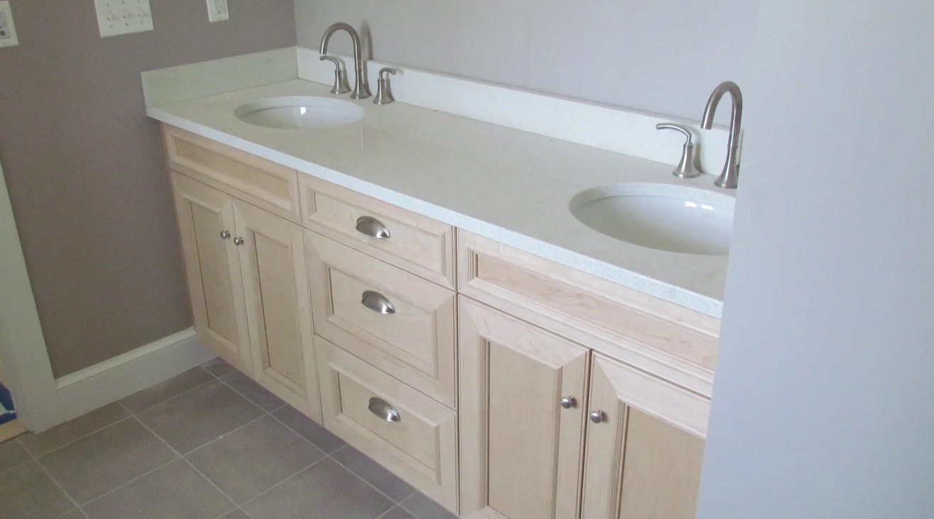 Bathroom Sink Overflow Cleanup in Grand Prairie, TX
